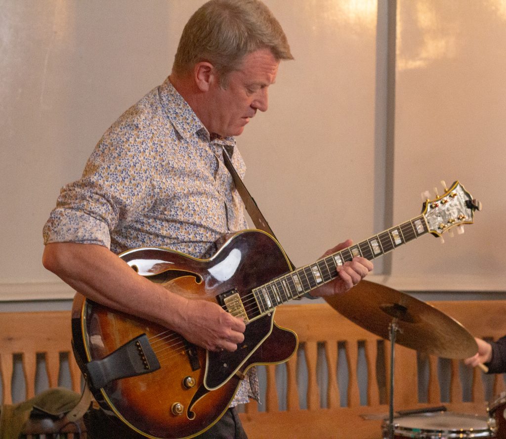 Love for Sale live at the Seveny