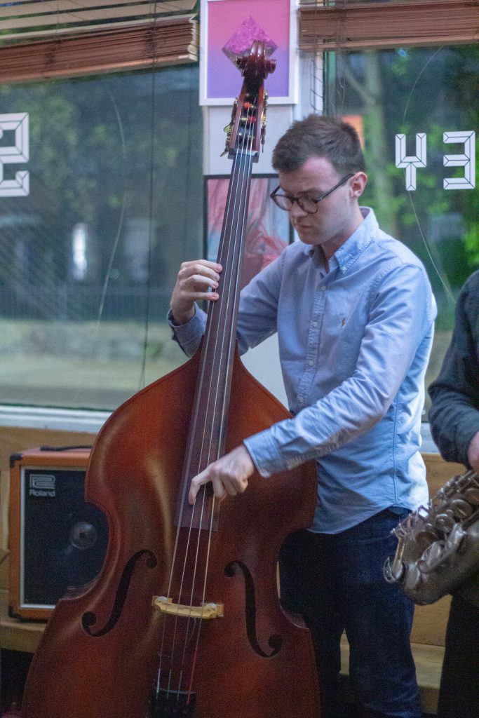 Love for Sale live at the Seveny